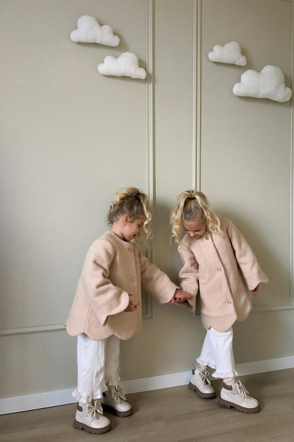 Sweetheart Wool Coat Beige